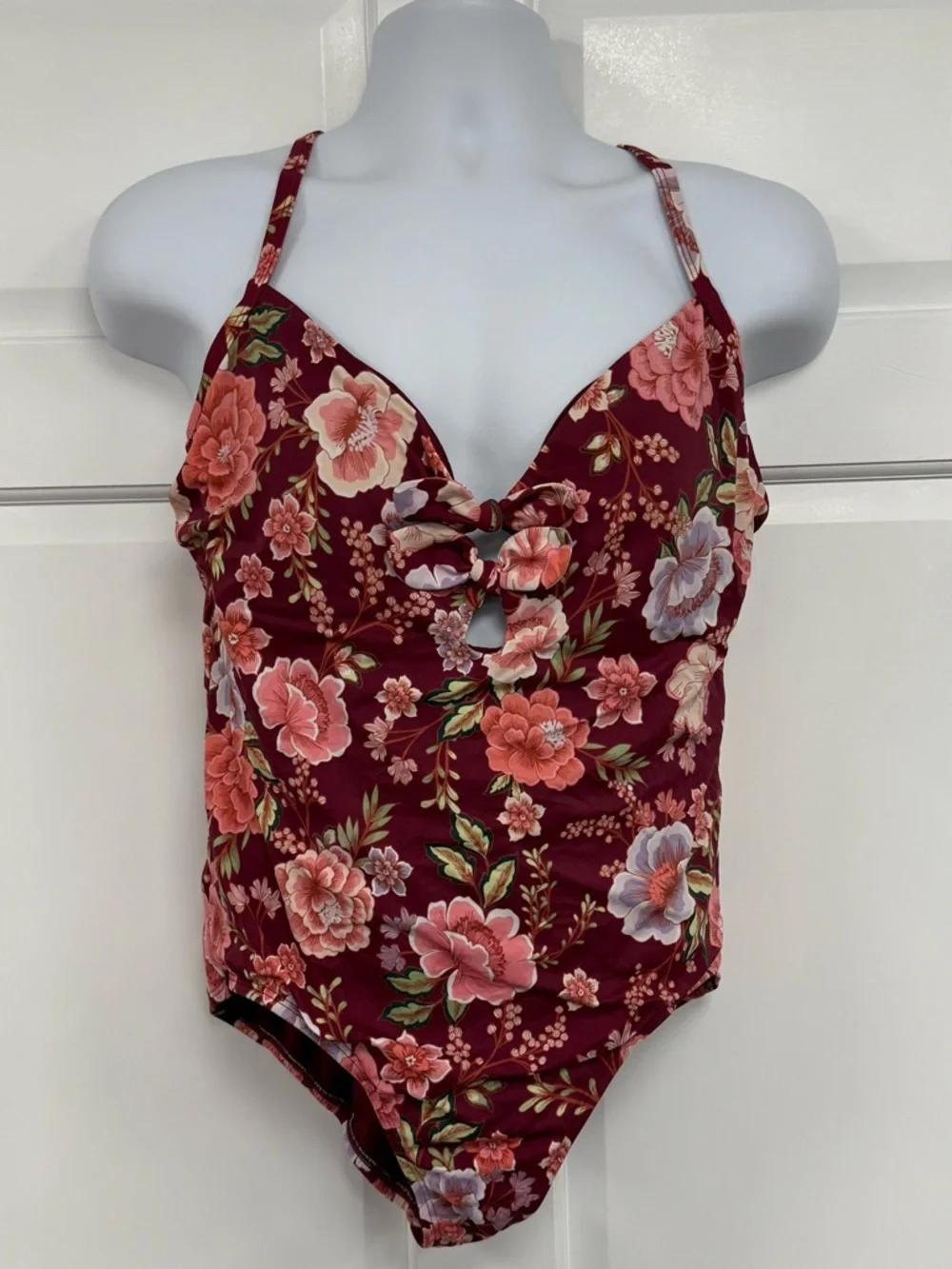 Time & Tru One Piece Swimsuit Plus 1X 16/18W Spring Vibes Brick Red Peony Floral